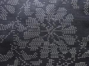 アンティーク　花唐草模様織り出し本場泥大島紬着物